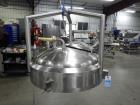 Ss Apv Insulated Liquid Scaling Hopper
